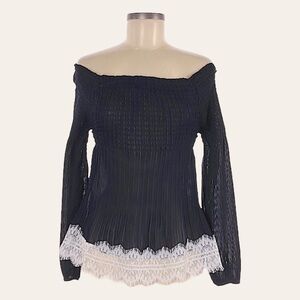 🌺 Willow & Clay Smocked Off the Shoulder Blouse NWT M Semi Sheer